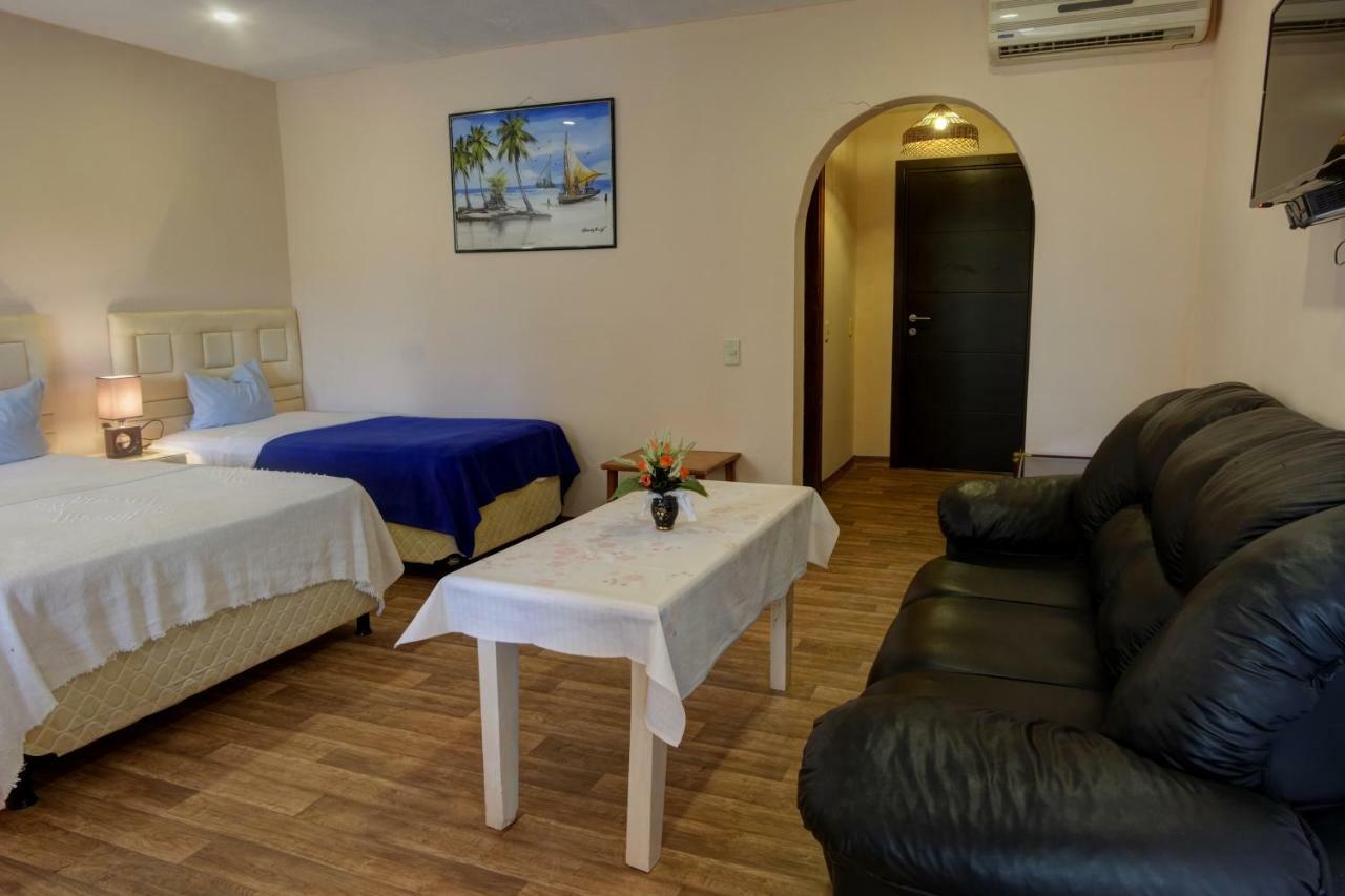 Hotel Independencia Екстериор снимка